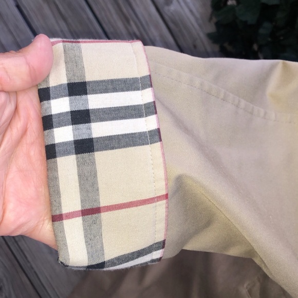 BURBERRY Authentic Wool Lined Trench Coat - Picture 6 of 15